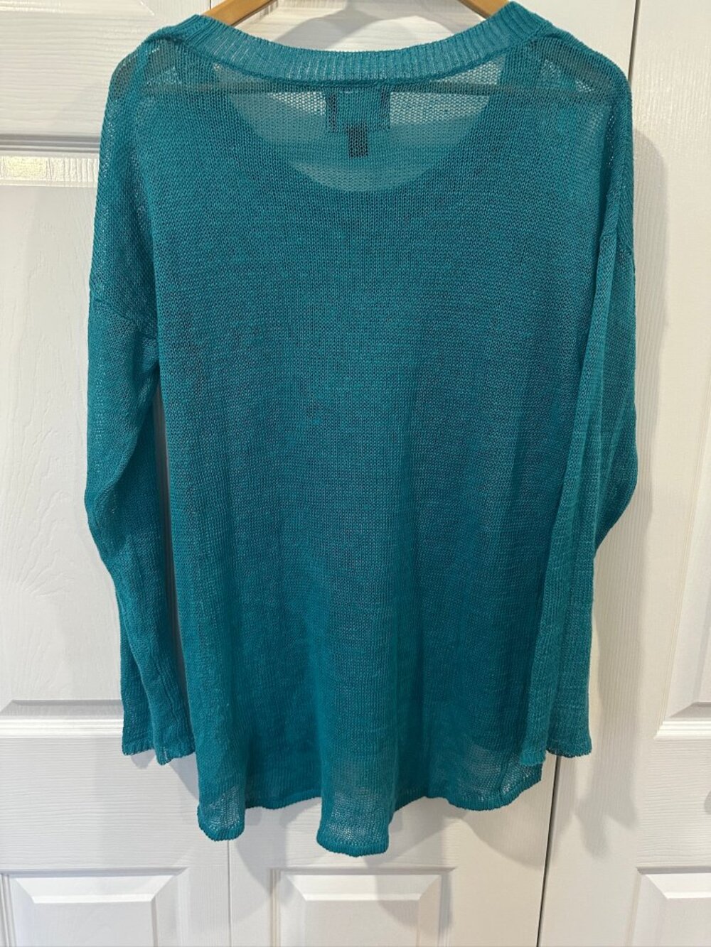 Cynthia Rowley Turquoise Lightweight Knit Sweater Size Medium - Picture 3 of 4
